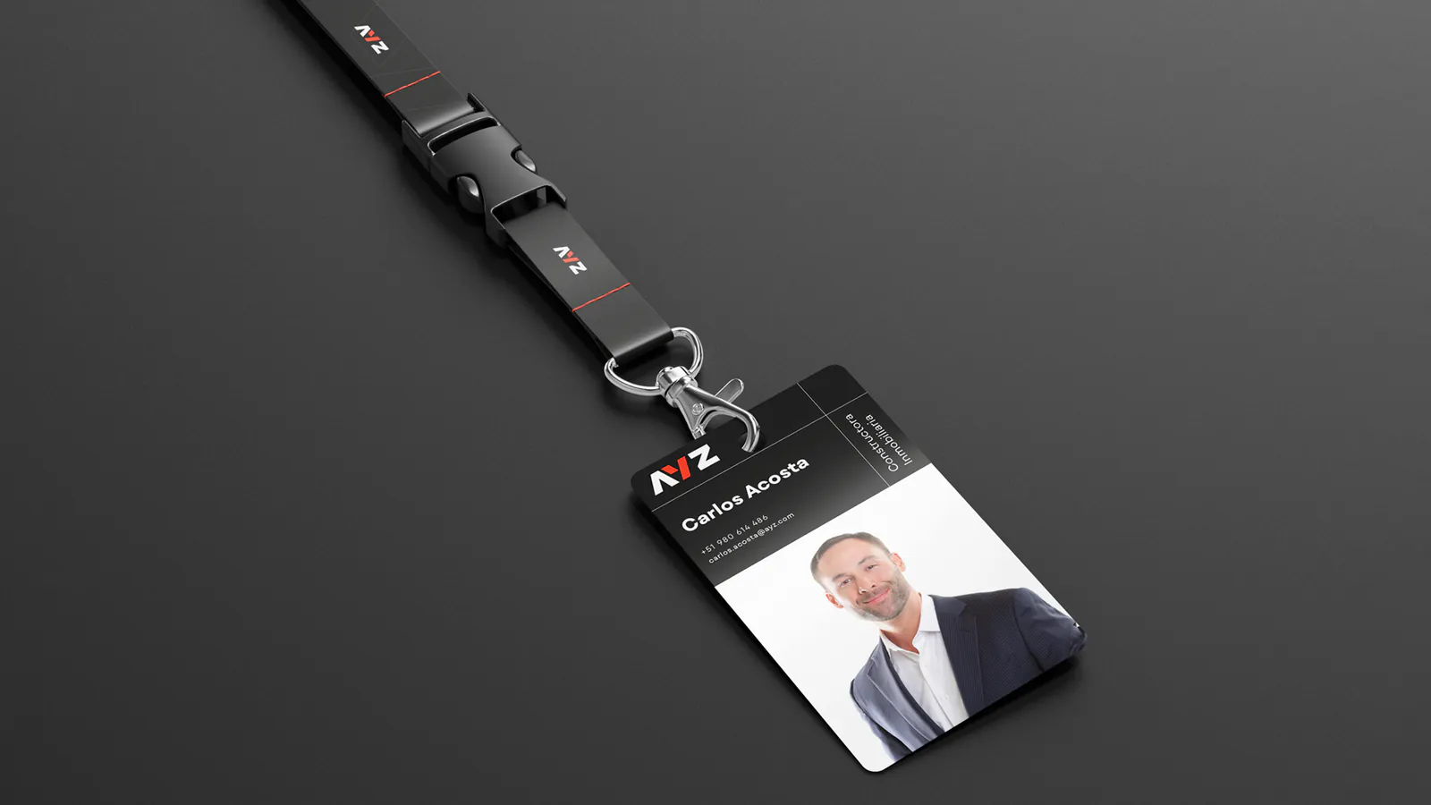 Credencial y porta credencial del equipo AYZ por Follow Me Agency